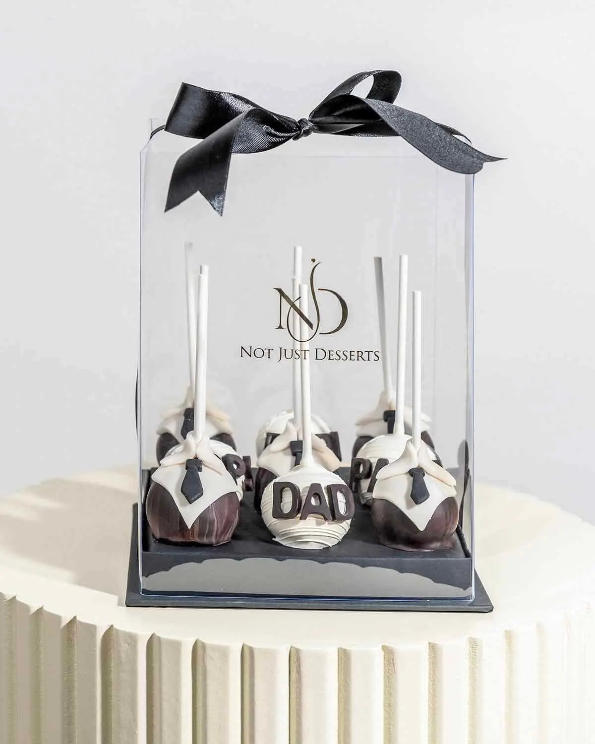 dad-pops-papa-papi-cake-pops-dubai