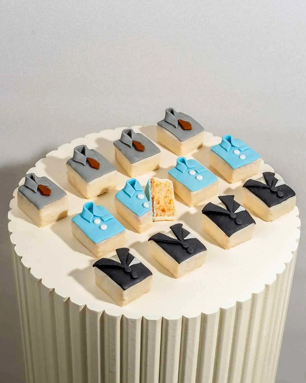 fathers-day-cake-bites-24-dubai