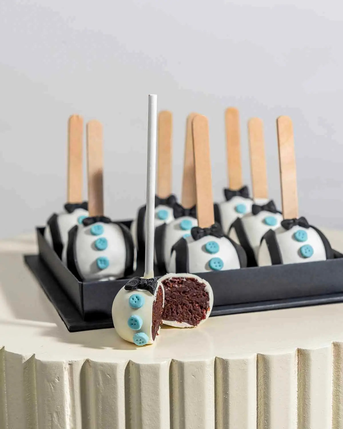 cake-pops-with-bow-tie-dubai