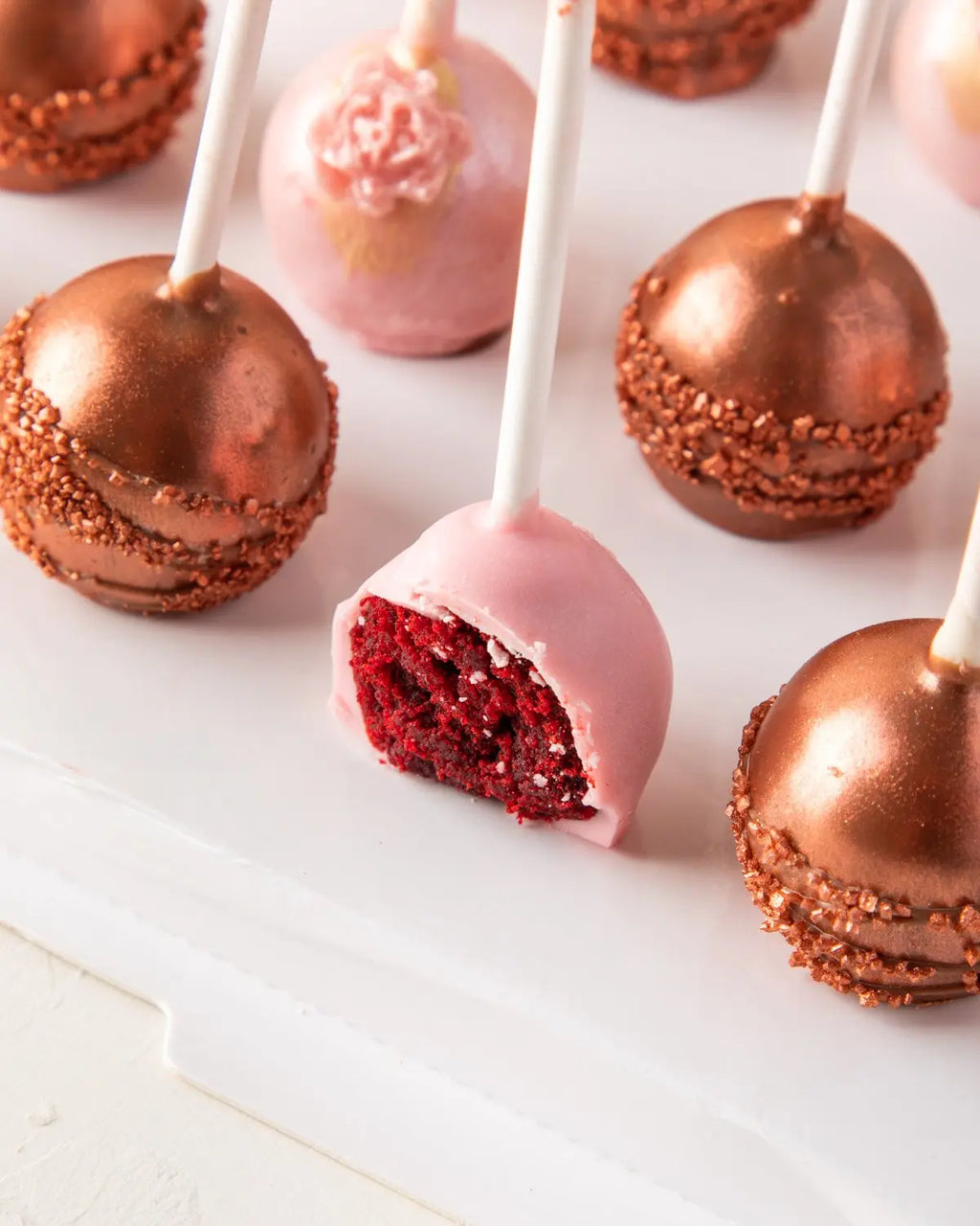 dazzling-cake-pops-dubai