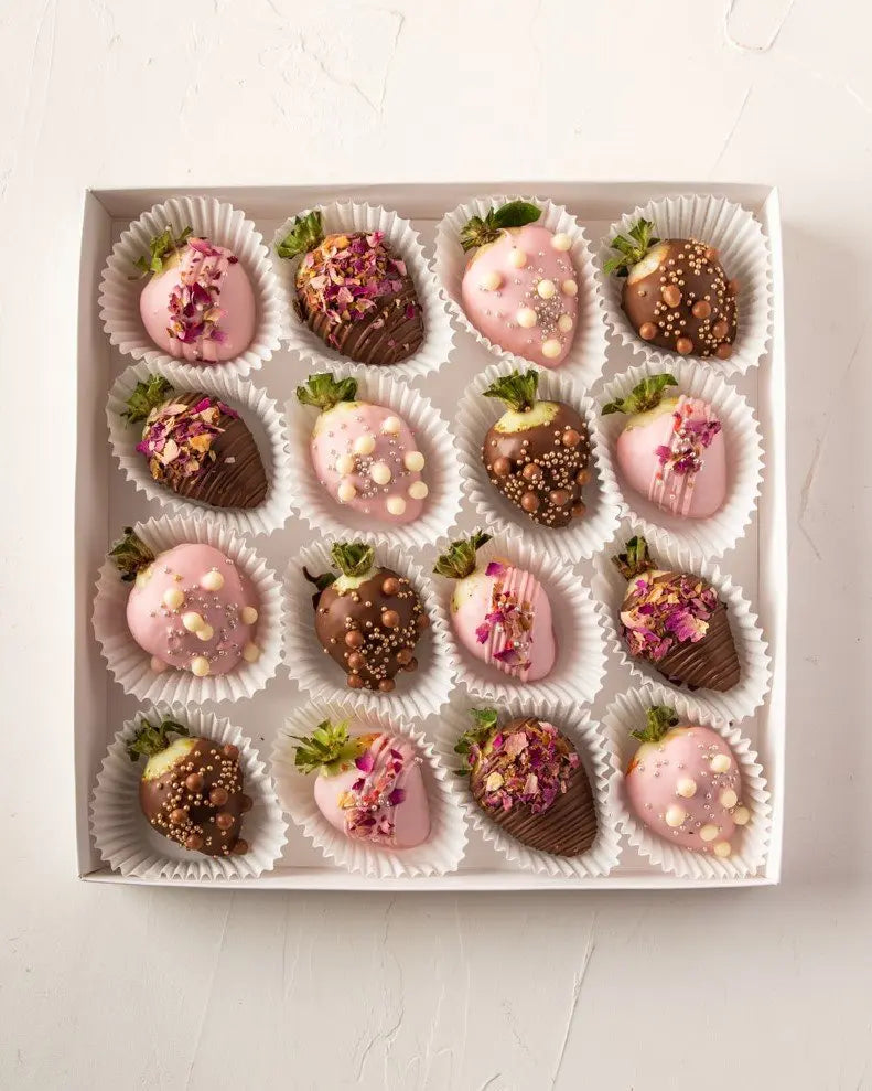 milk-and-ruby-strawberries-dubai