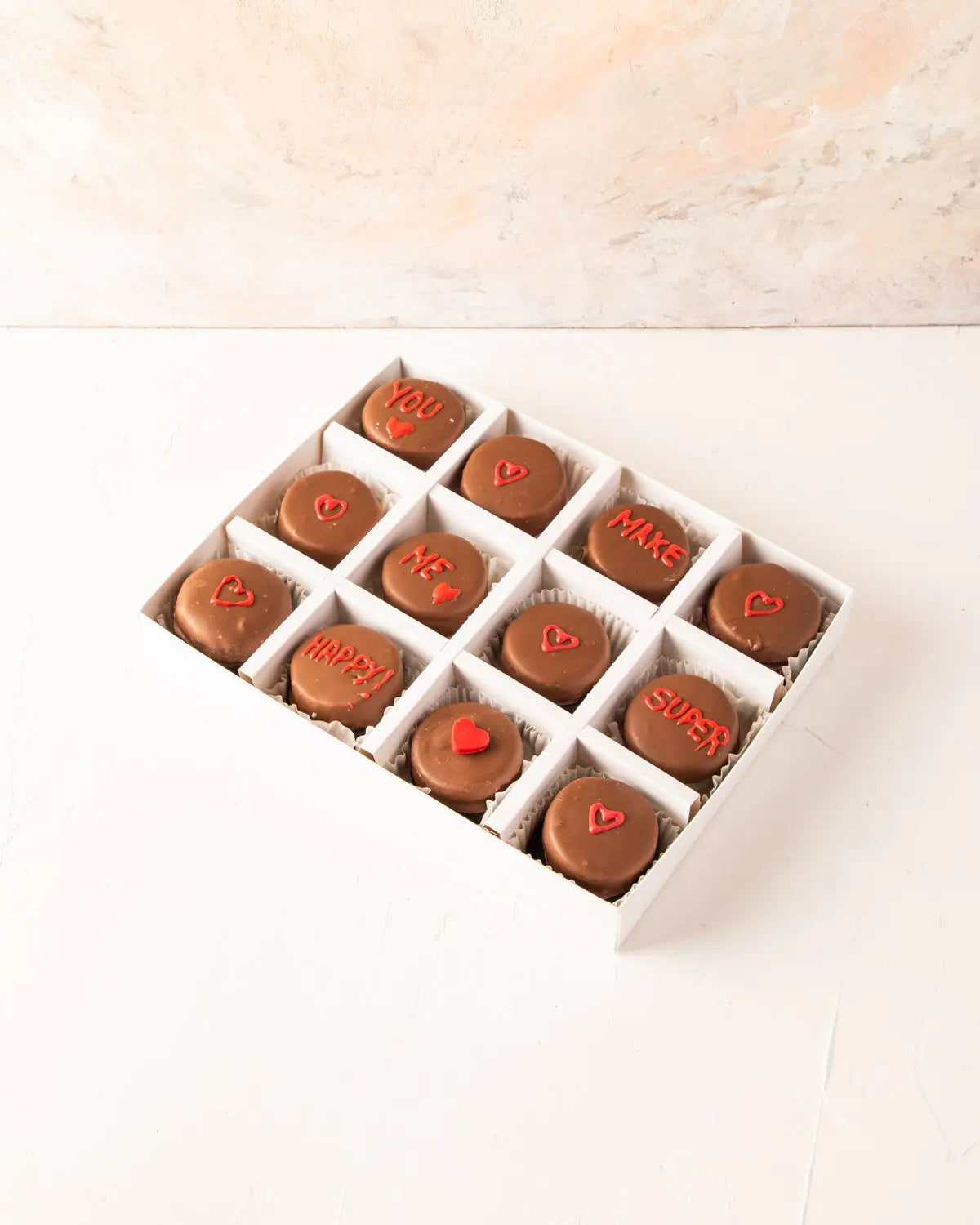 personalized-chocolate-oreos-dubai