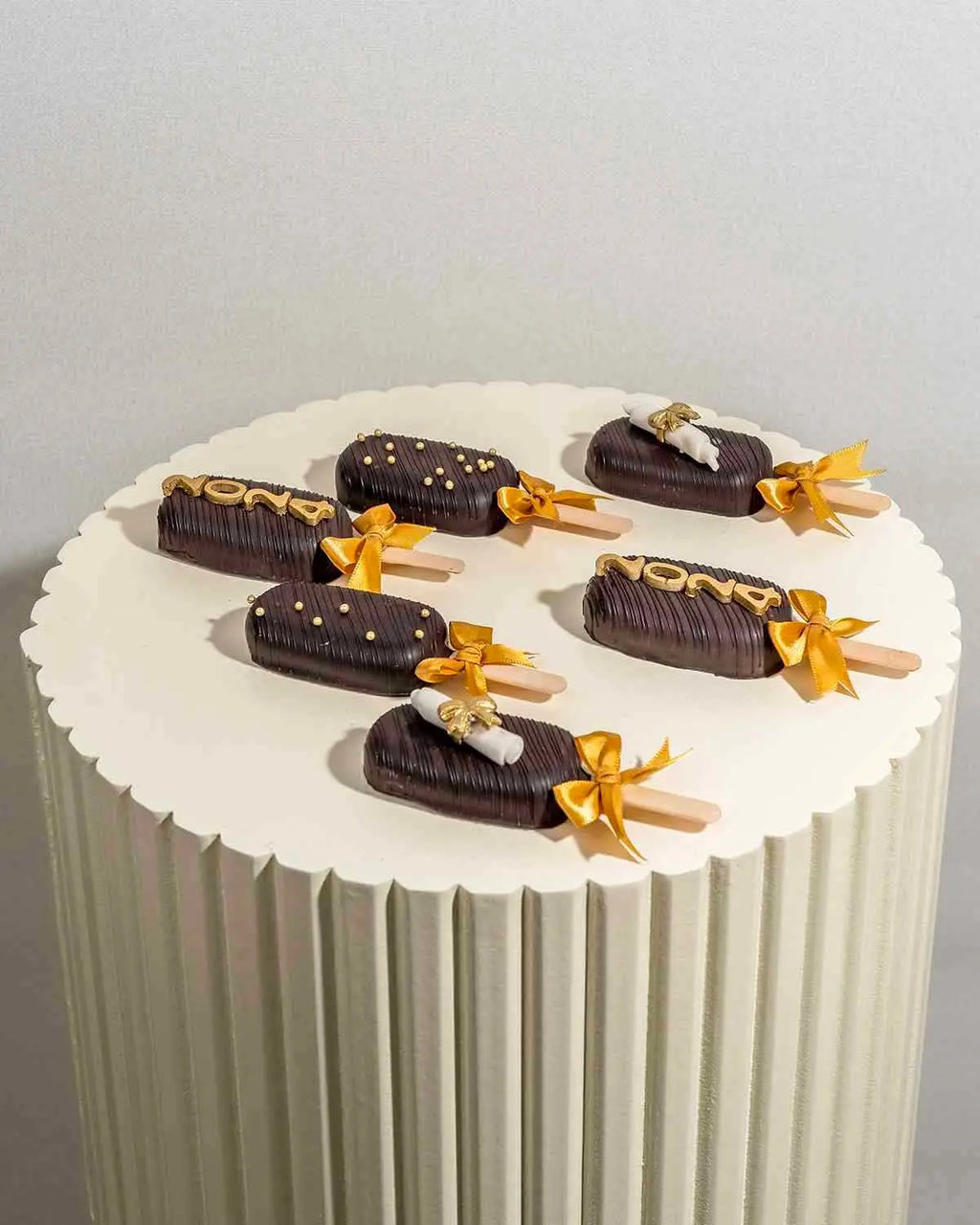 graduation-cakesicles-2024-dubai
