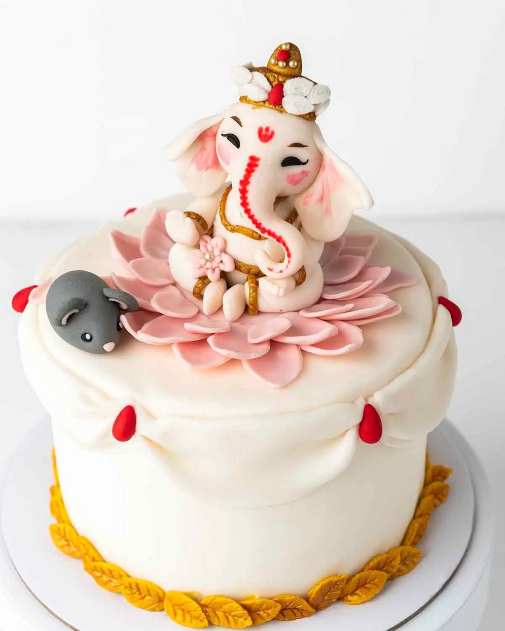 ganpathi-and-mouse-theme-cake-dubai