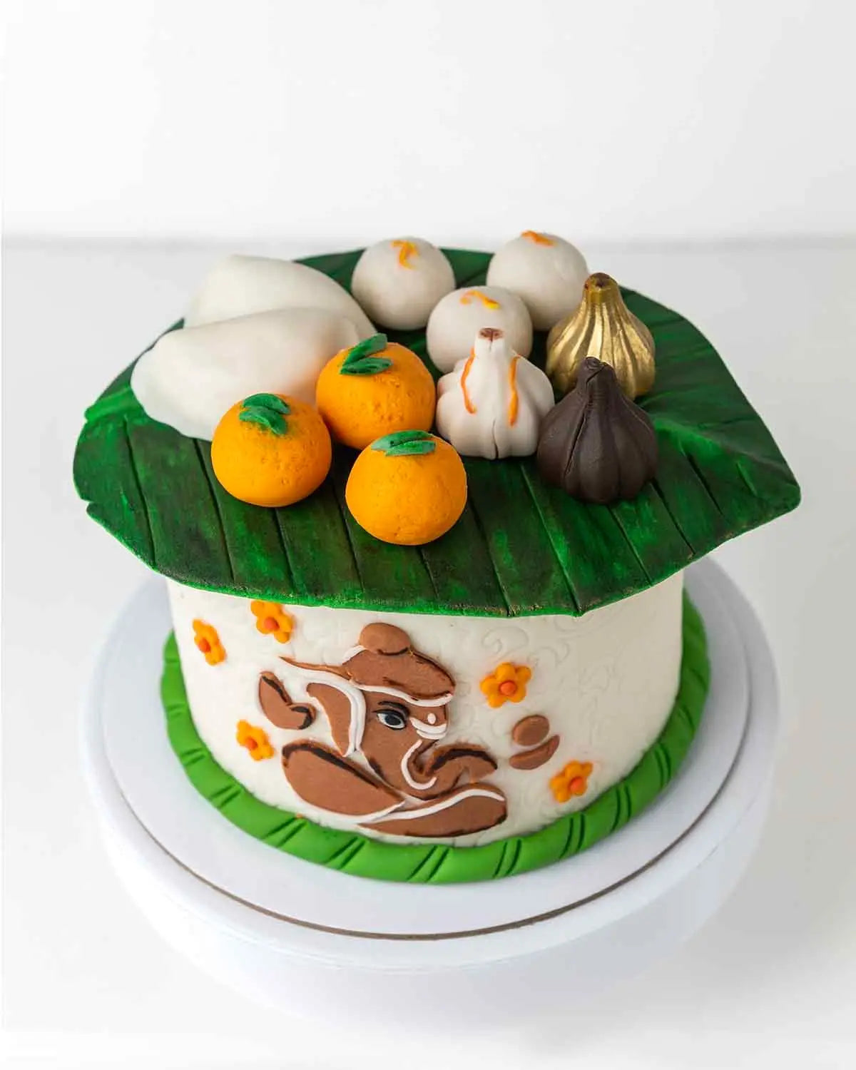 ganpathi-meethai-theme-cake-dubai