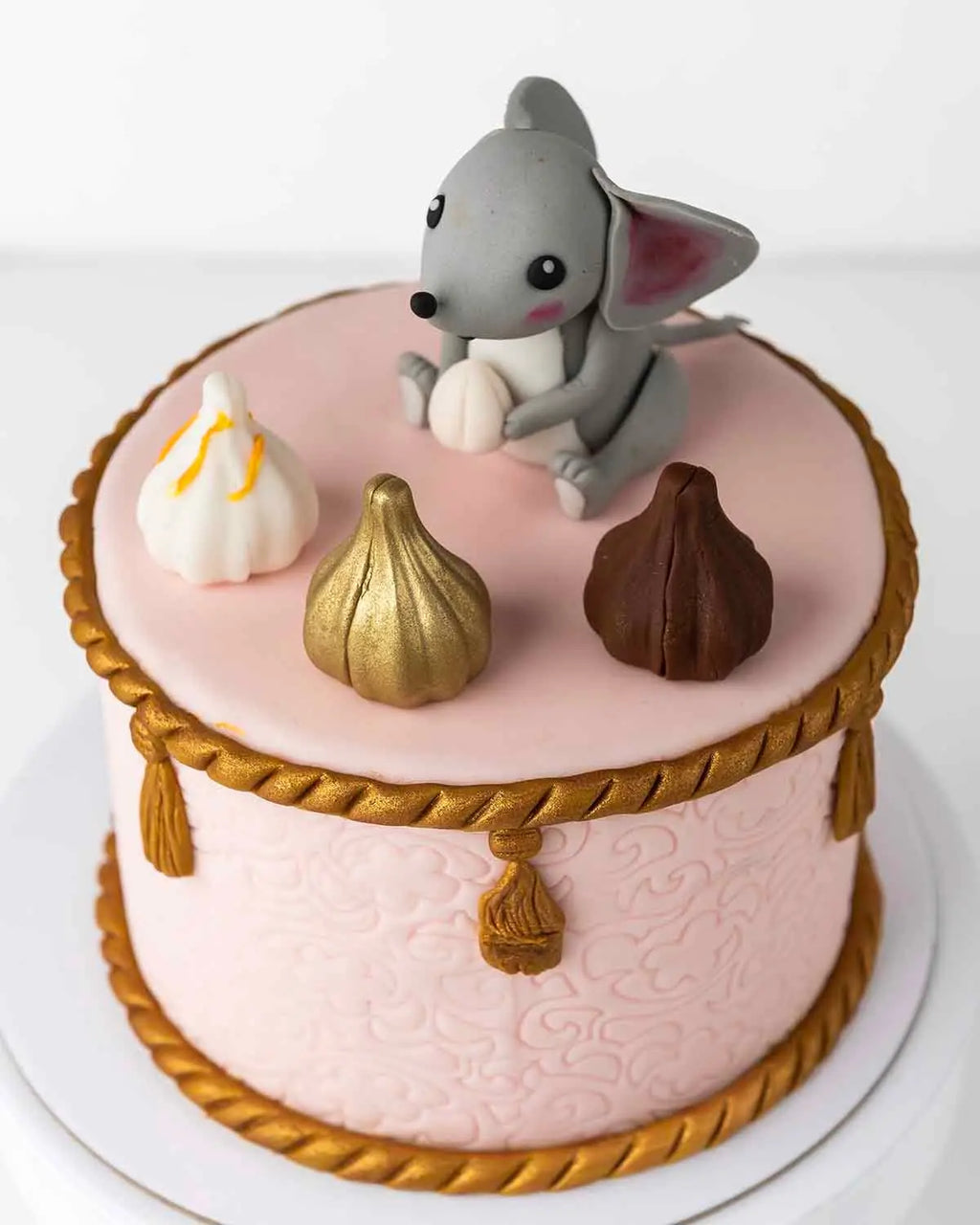 modak-and-mouse-theme-ganpathi-cake-dubai