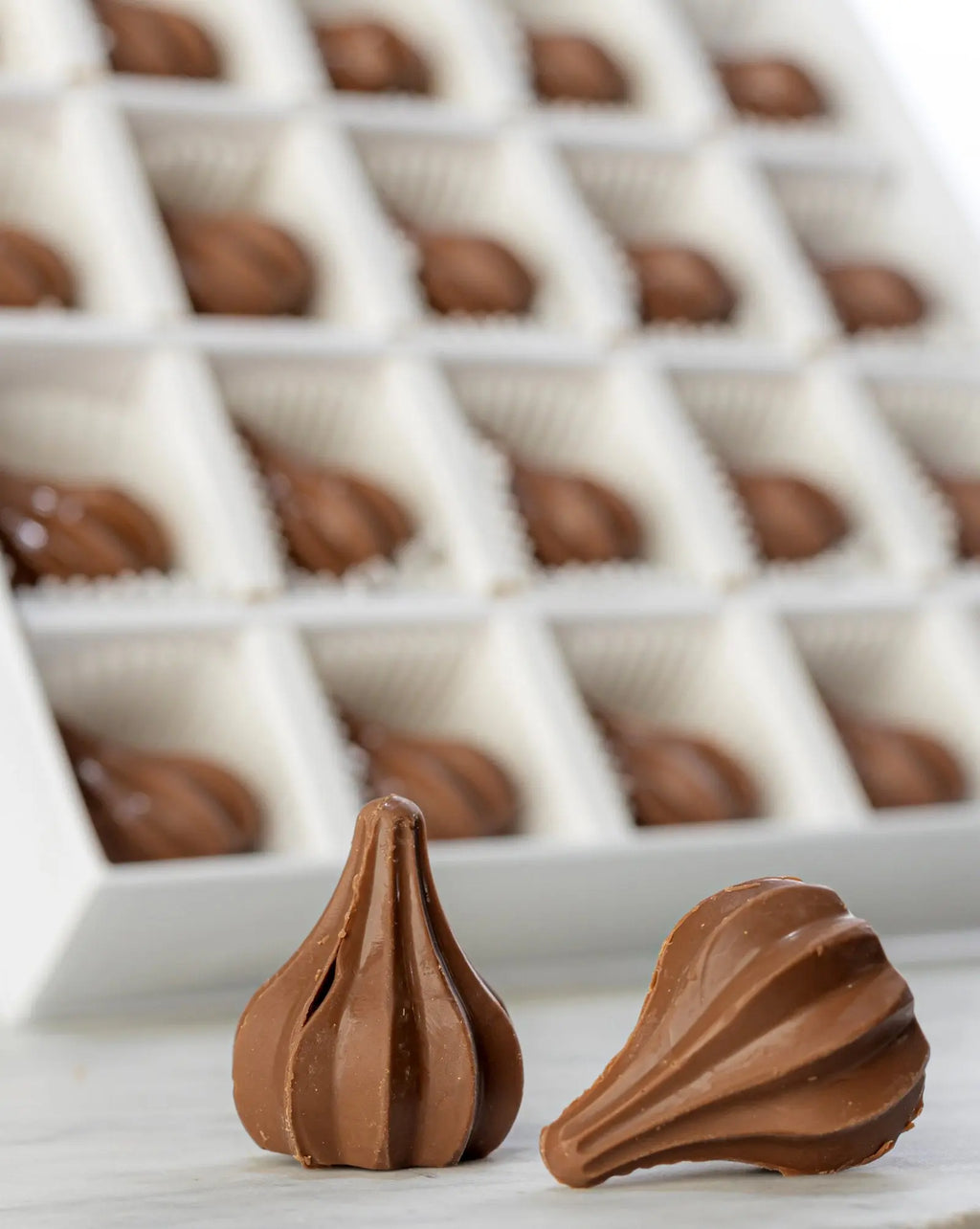 20-milk-chocolate-modaks-dubai