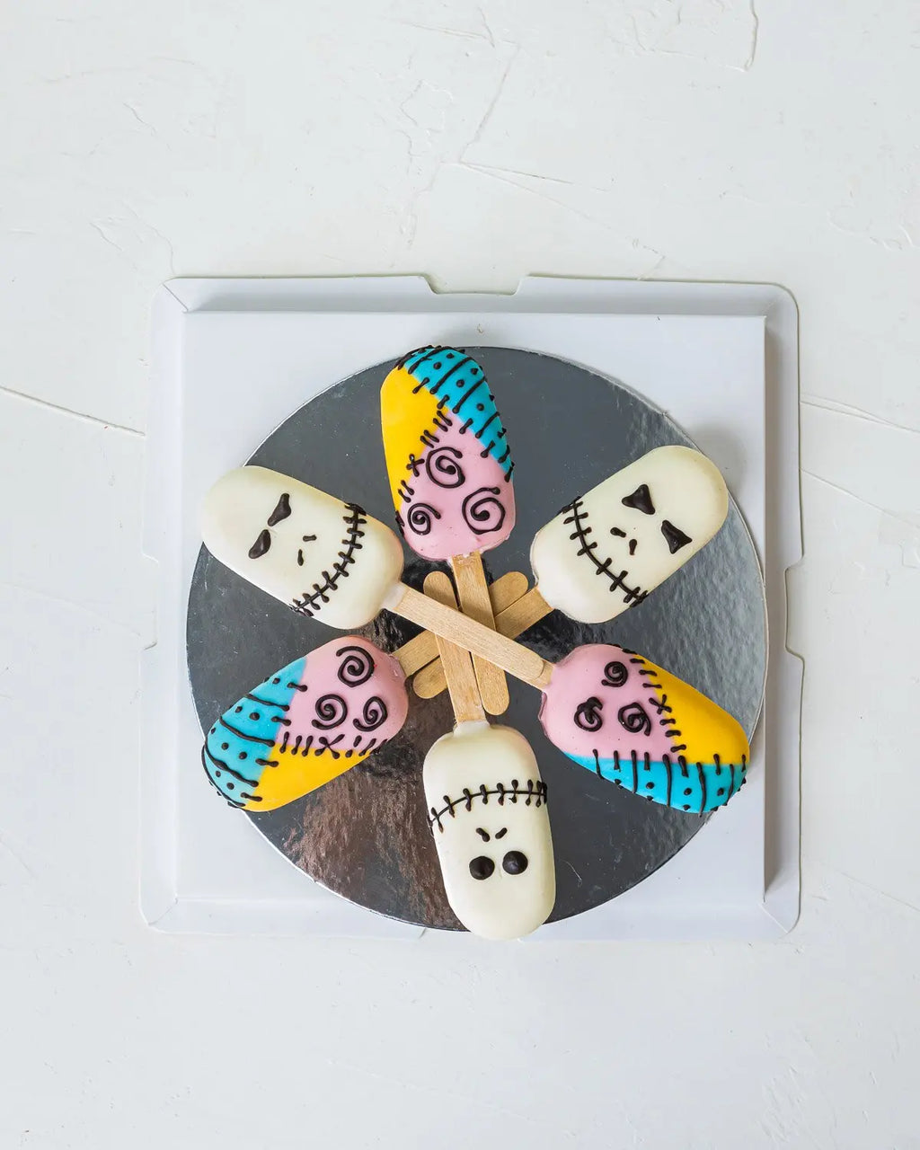 jack-skellington-cakesicles-dubai