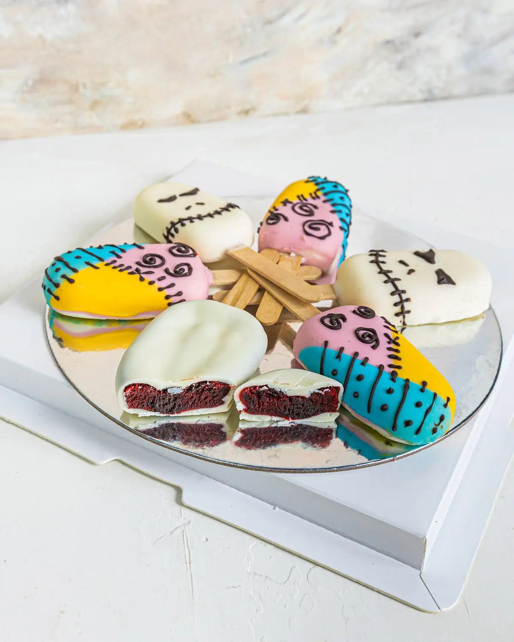 jack-skellington-cakesicles-dubai