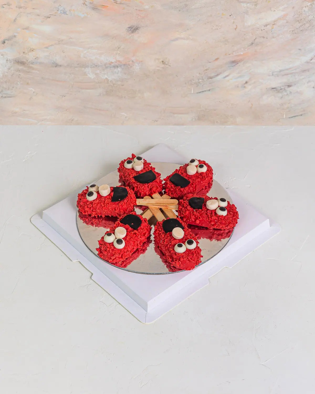 halloween-cakesicles-dubai