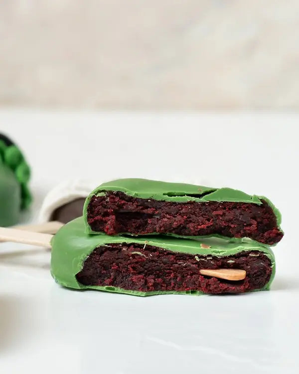 assorted-halloween-cakesicles-dubai