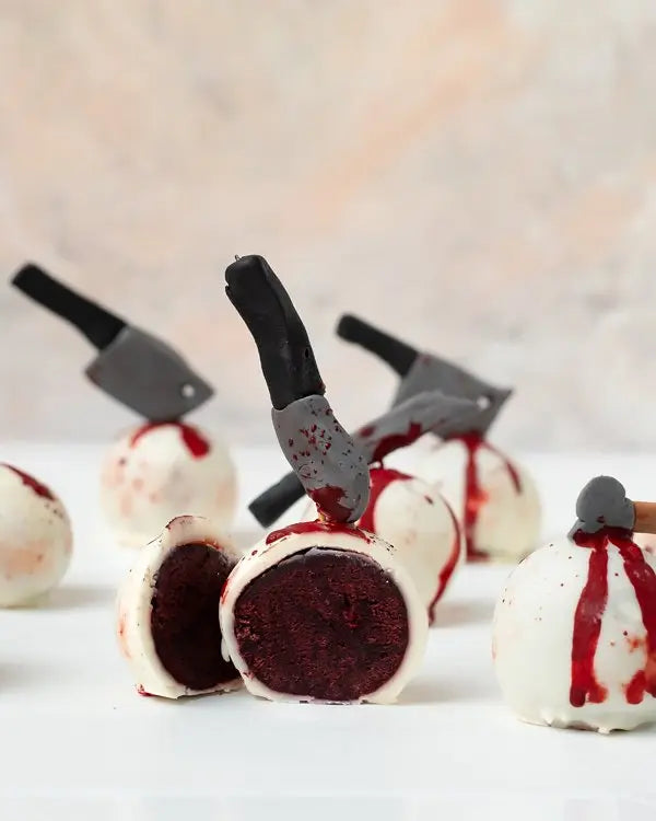 bloody-knife-pops-dubai