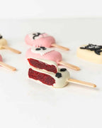 6-halloween-theme-cakesicles-dubai