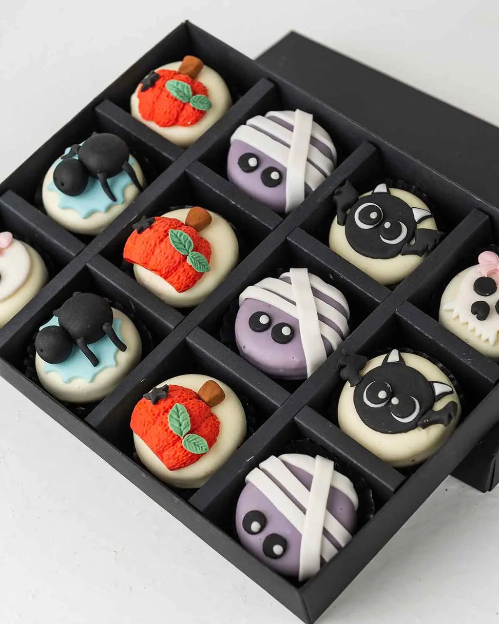 halloween24-oreo-collection-dubai