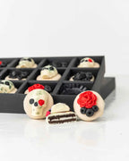 halloween-white-skull-oreos-dubai