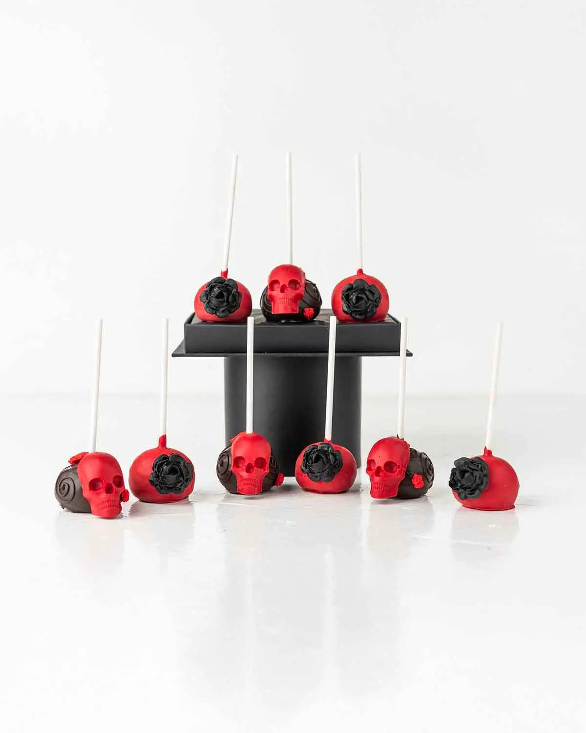 halloween-red-skull-cake-pops-dubai