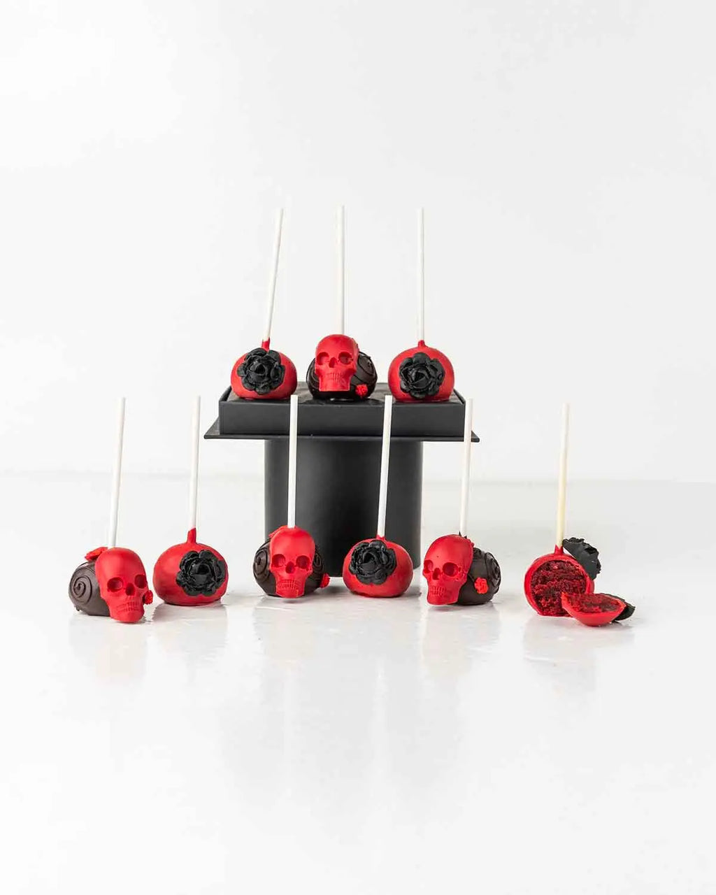 halloween-red-skull-cake-pops-dubai