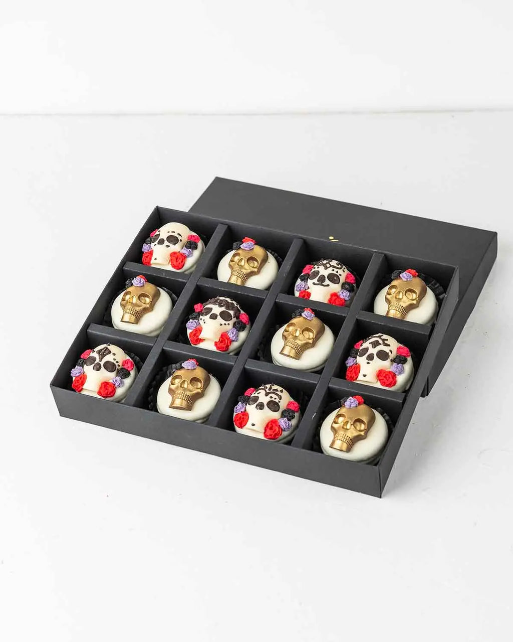 halloween-golden-skull-oreos-dubai
