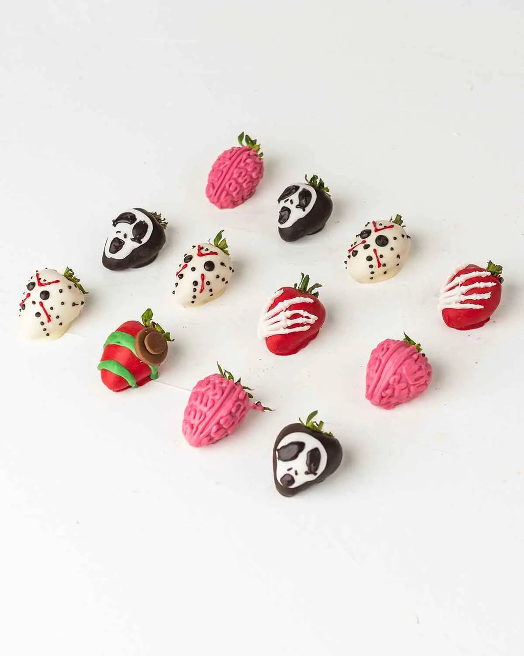 ghost-and-skeleton-chocolate-strawberries-dubai