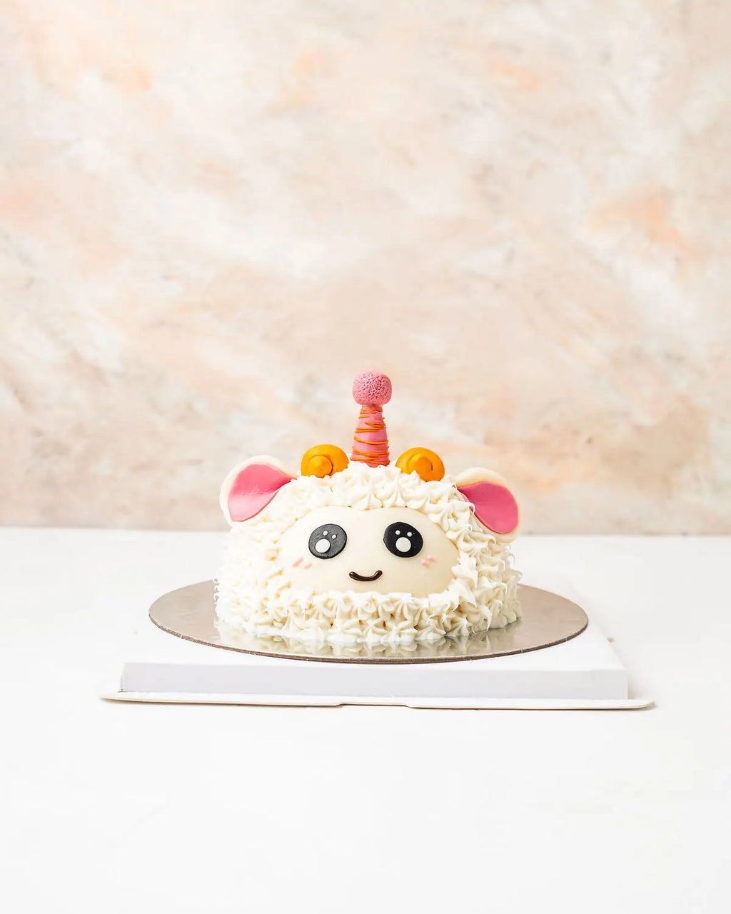 cute-smash-sheep-dubai