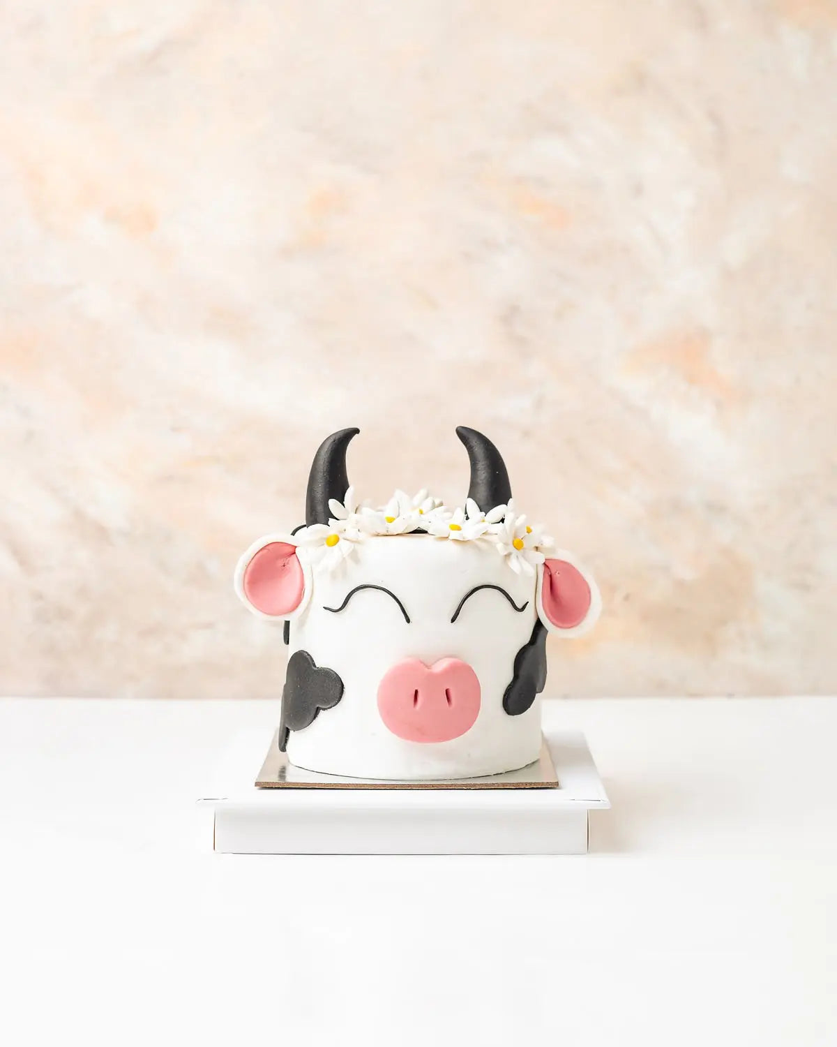 moo-cake-dubai