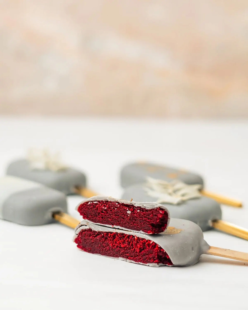 summer-special-cakesicles-dubai