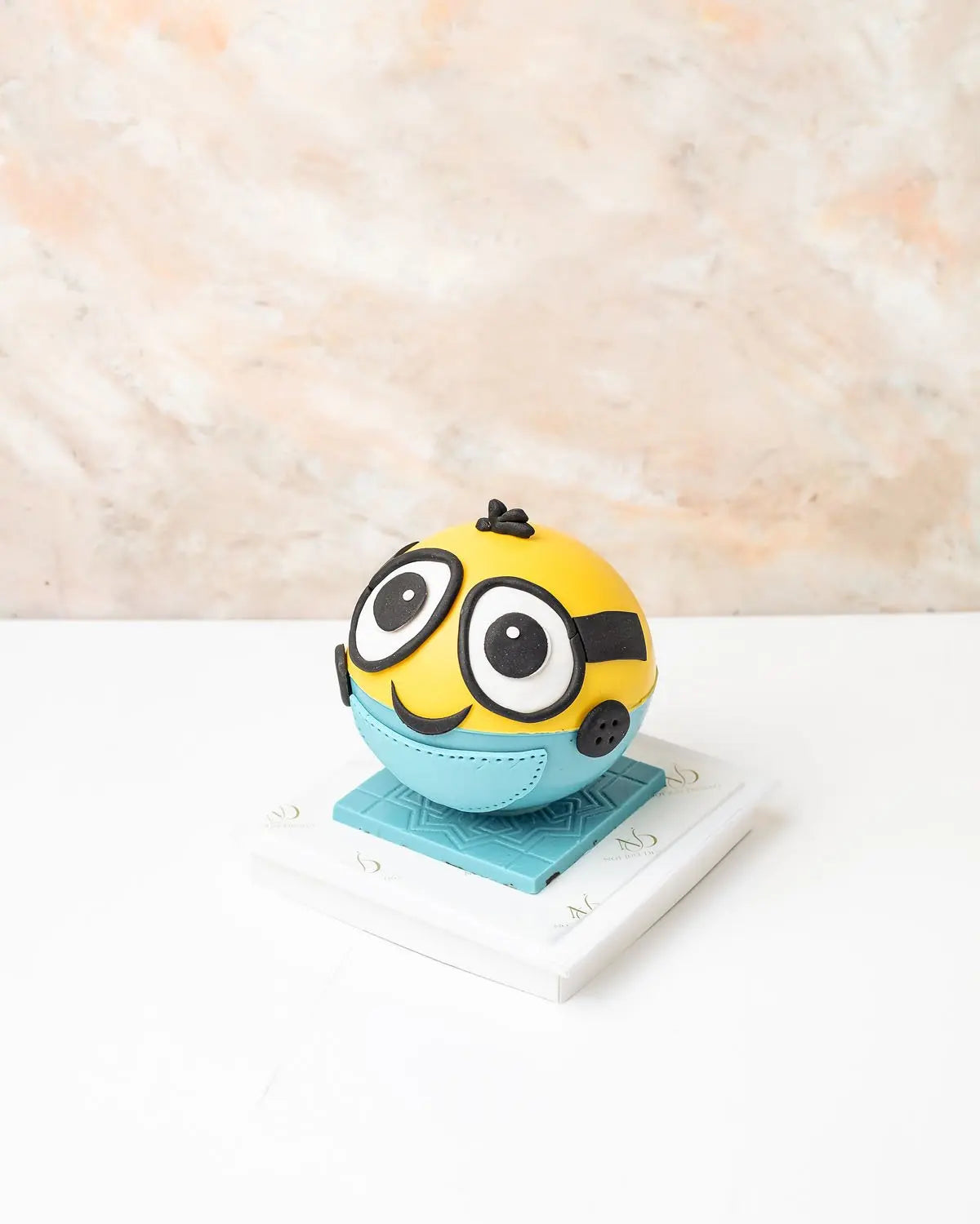 3d-chocolate-minion-dubai