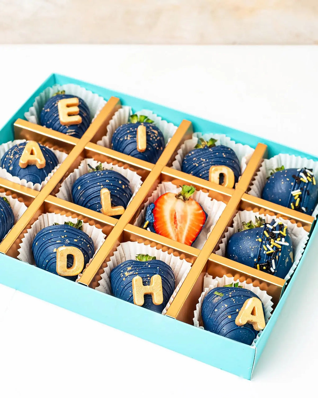 eid-12-strawberries-pack-dubai