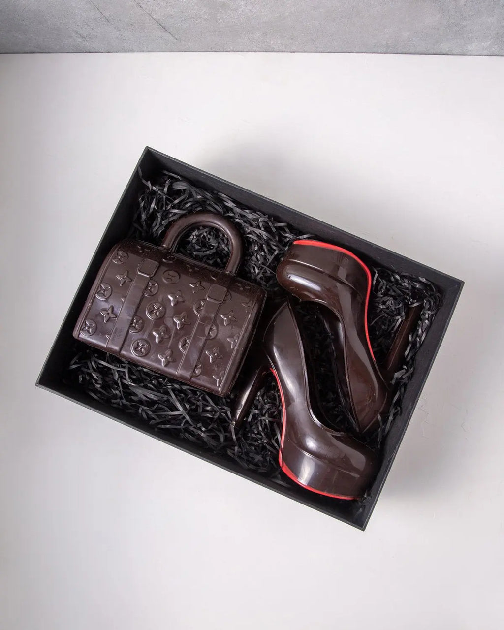 a-perfect-gift-for-her-dubai