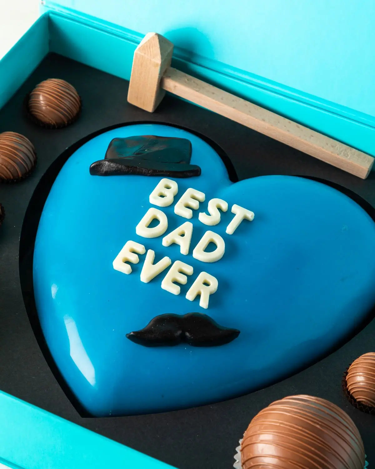 fathers-day-smash-heart-dubai