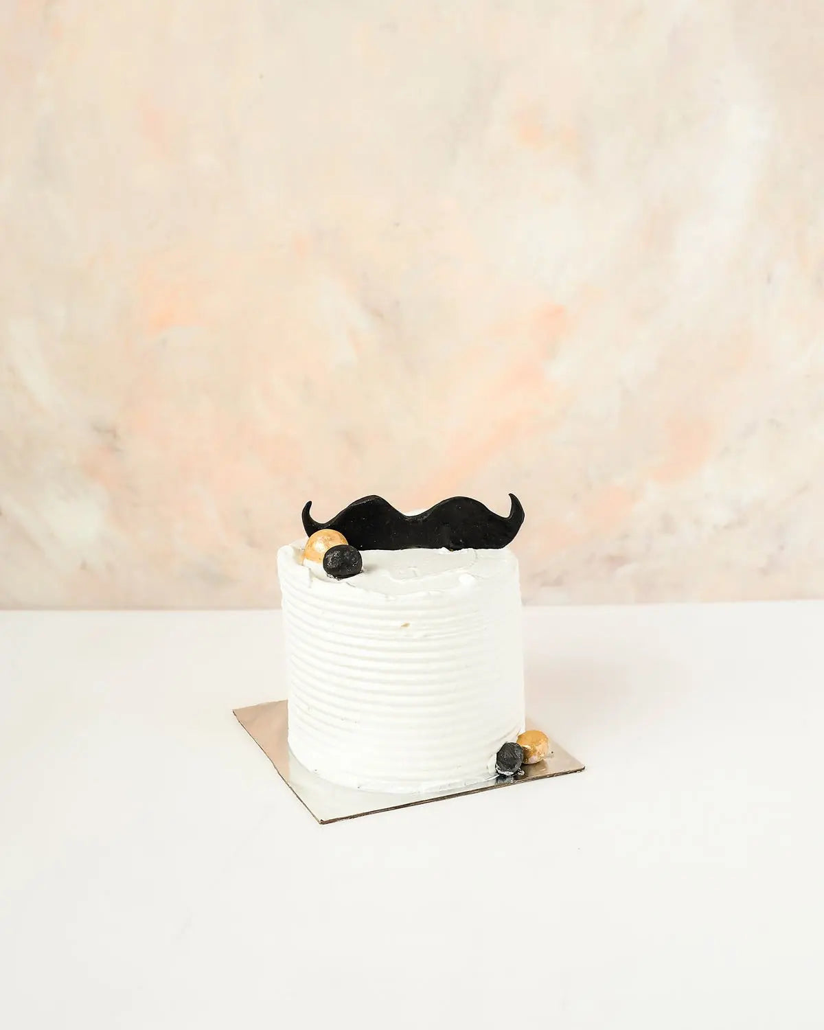 fathers-day-mini-cake-dubai