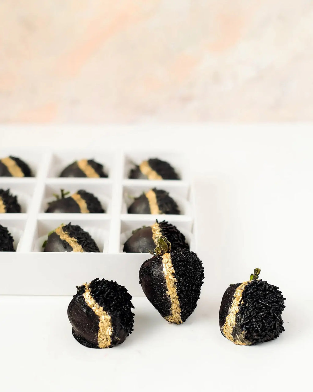dark-chocolate-covered-strawberries-dubai