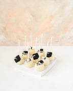 graduation-cake-pops-dubai