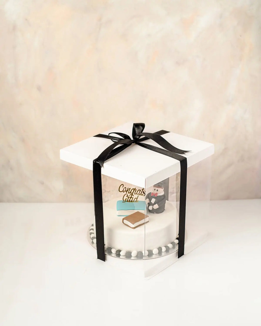 1-kg-graduation-cake-dubai