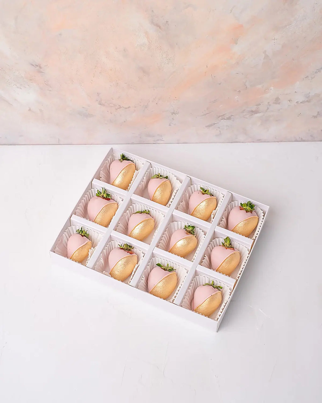 ruby-and-gold-strawberries-dubai