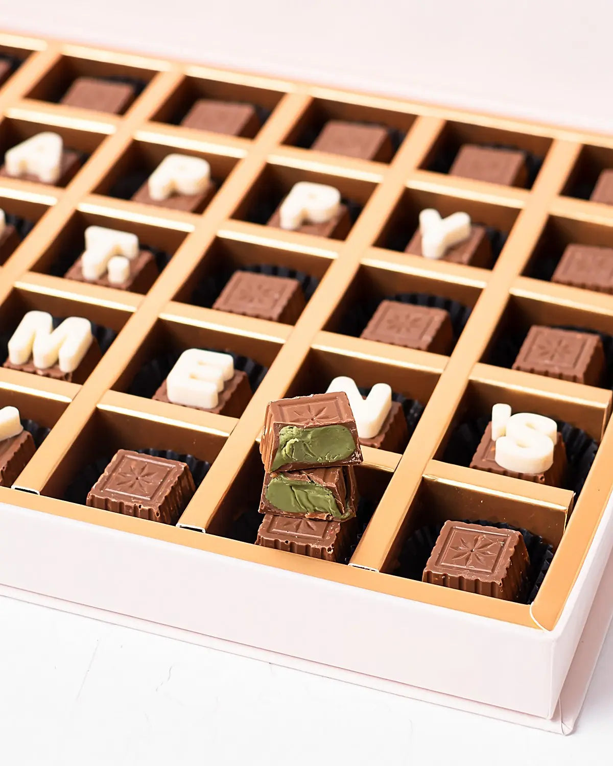 international-womens-day-chocolates-dubai