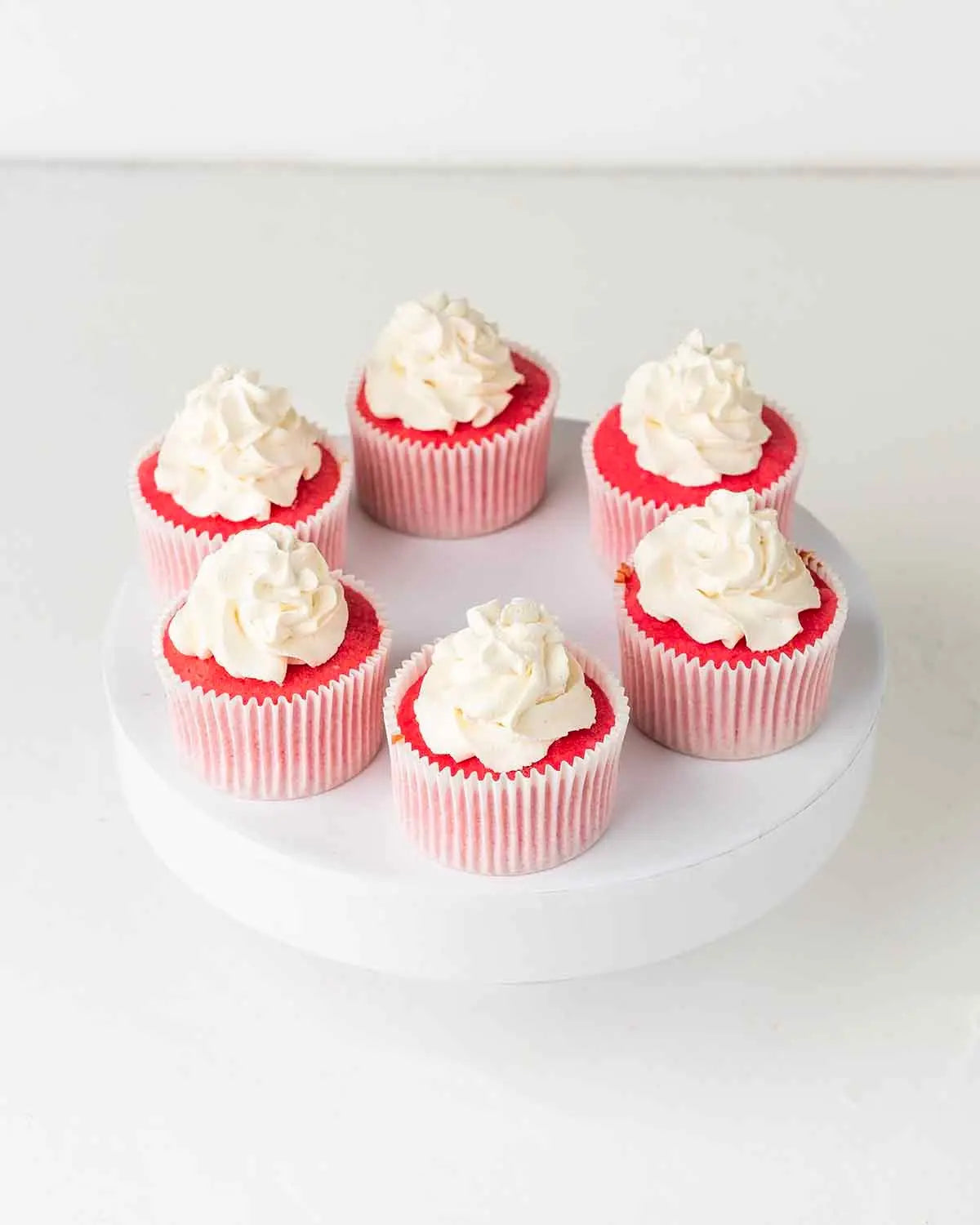 pink-velvet-cupcake-dubai