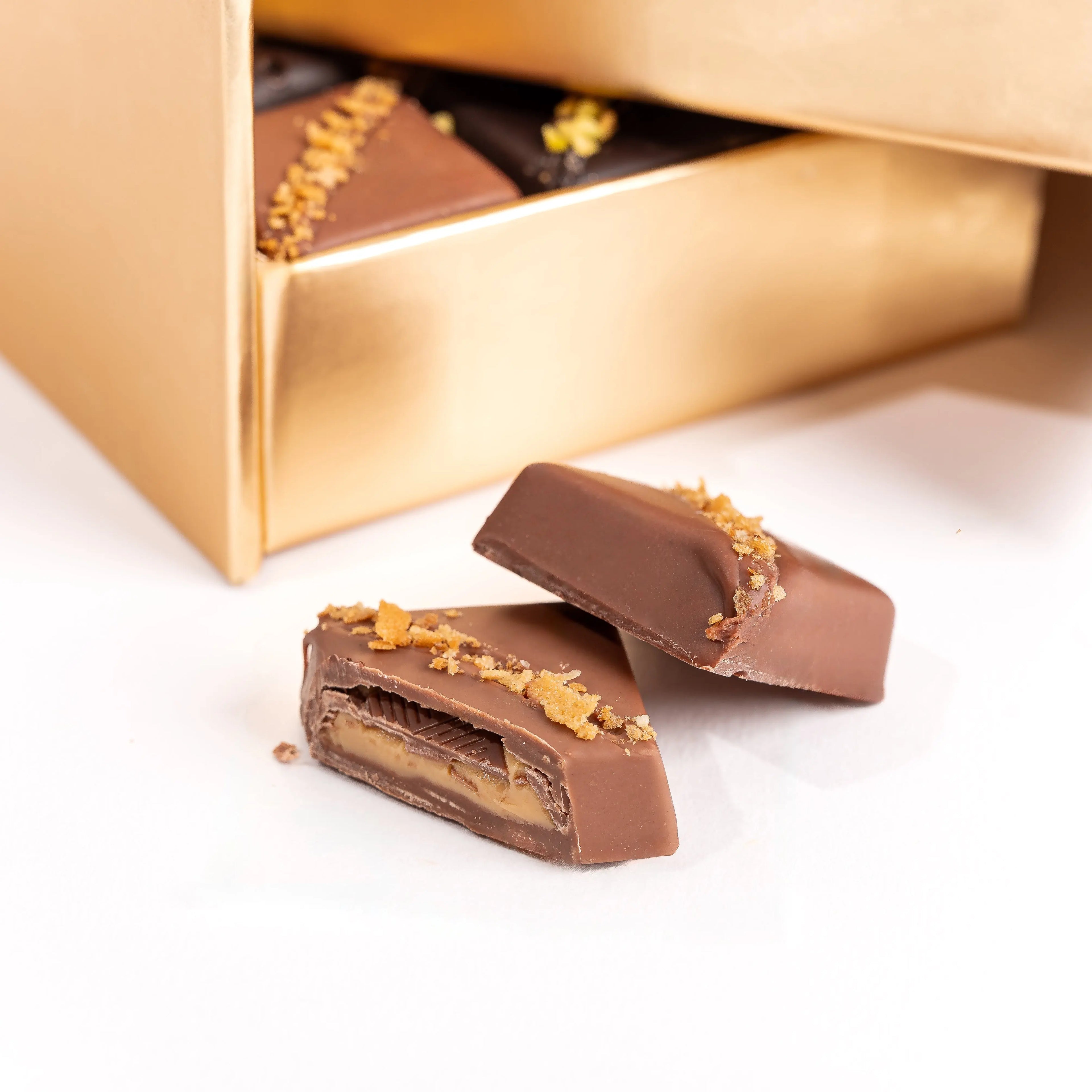 eid-celebrations-chocolates-gift-box-dubai