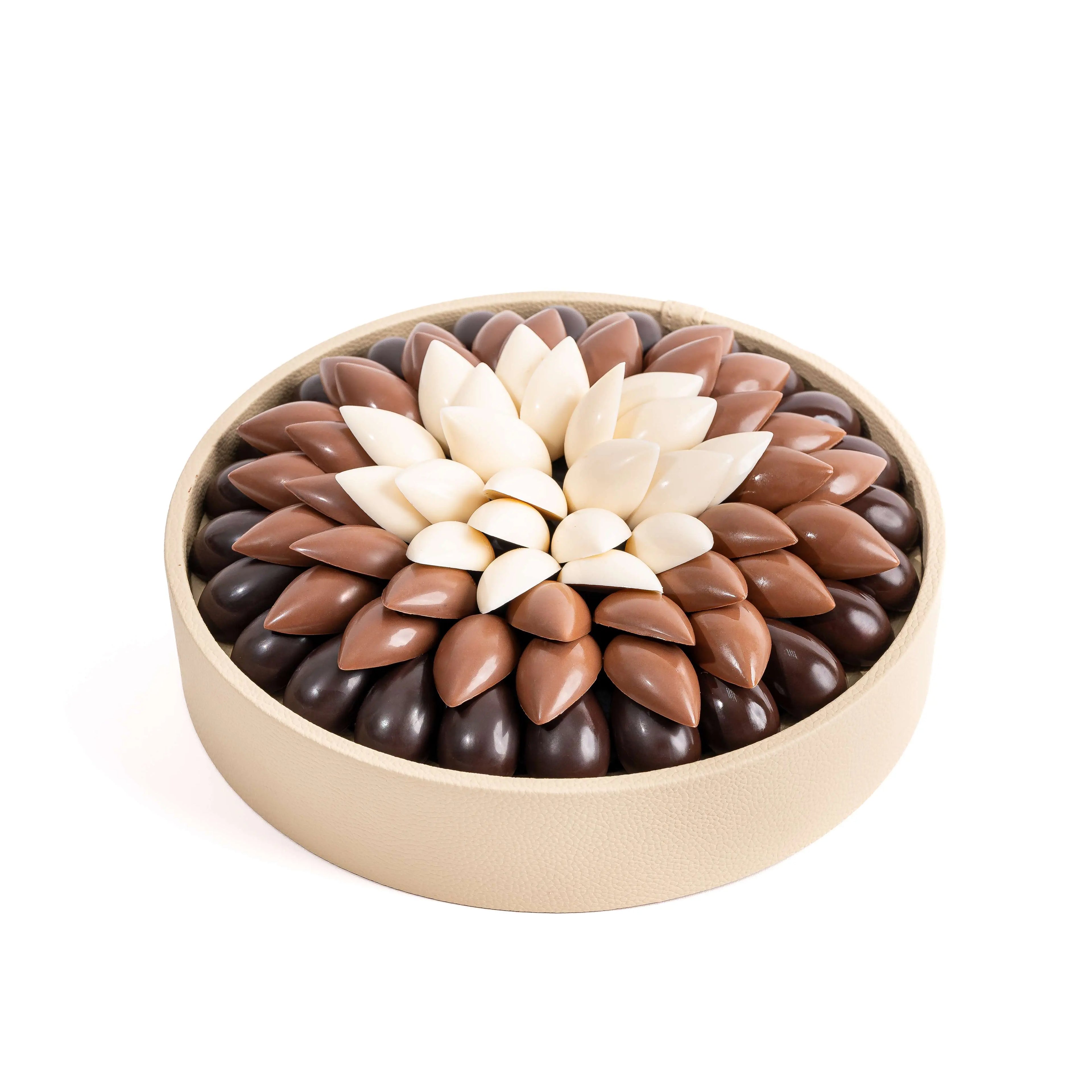 ramadan-chocolate-petals-gift-arrangement-dubai
