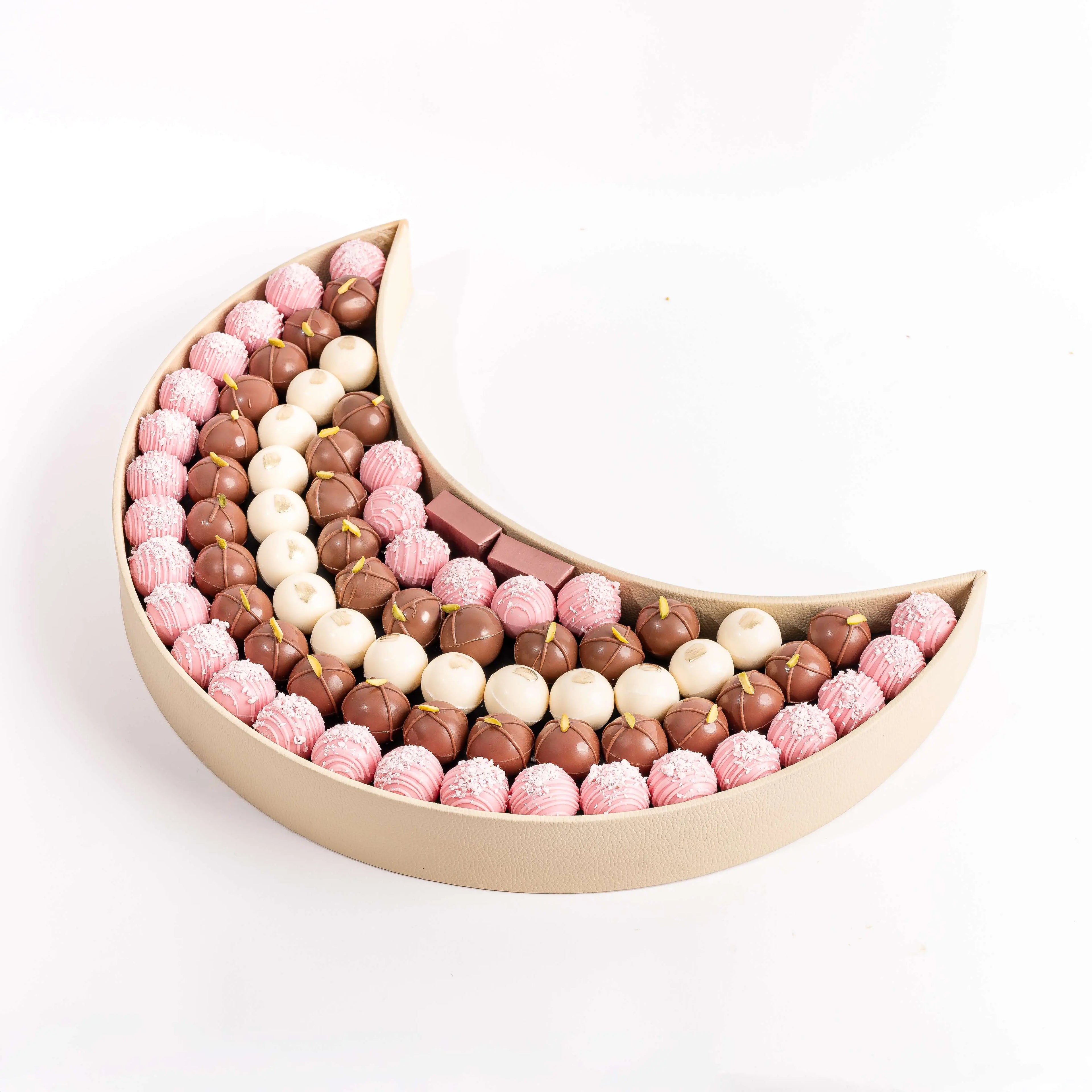 grand-eid-crescent-chocolate-gift-hamper-dubai