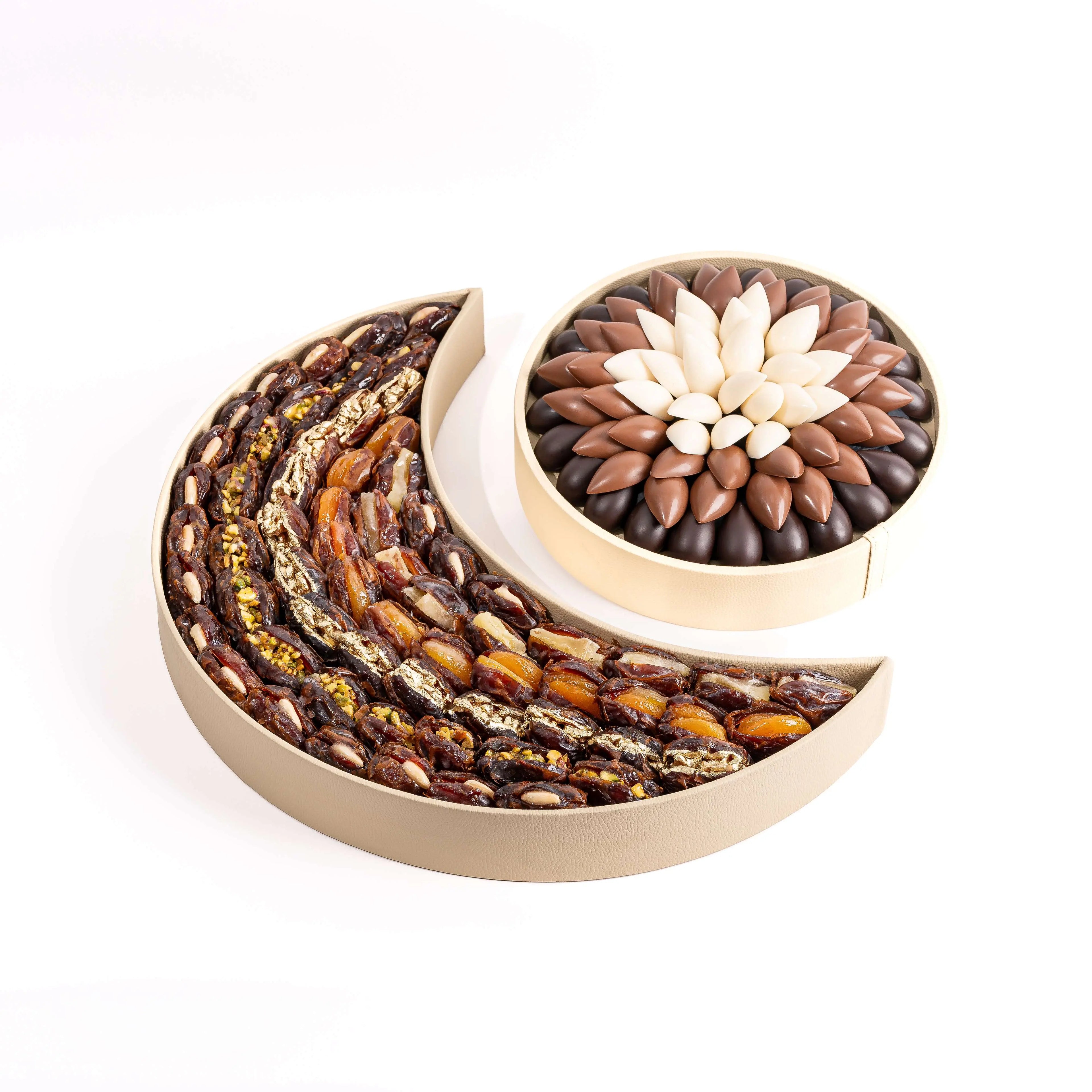 eid-signature-crescent-and-petals-gift-collection-dubai