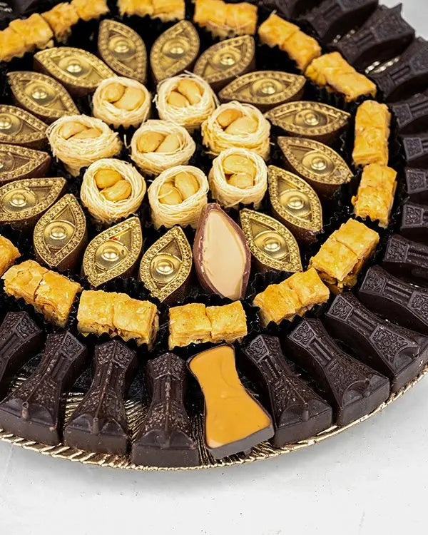 baklawa-and-chocolates-tray-dubai