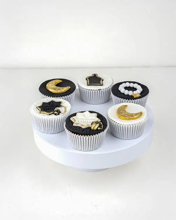 white-and-black-ramadan-cupcake-collection-dubai