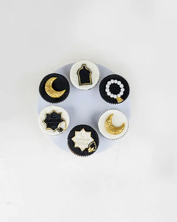 white-and-black-ramadan-cupcake-collection-dubai