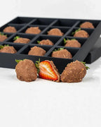 kunafa-and-milk-chocolate-covered-strawberries-dubai