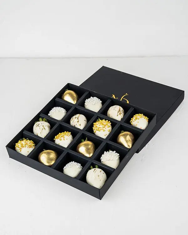 16-glamorous-strawberries-dubai