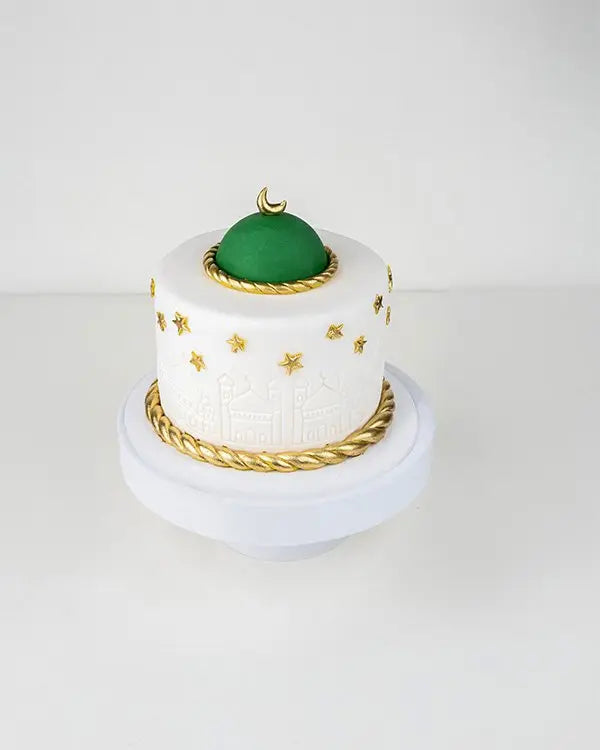 1kg-white-and-green-ramadan-cake-dubai
