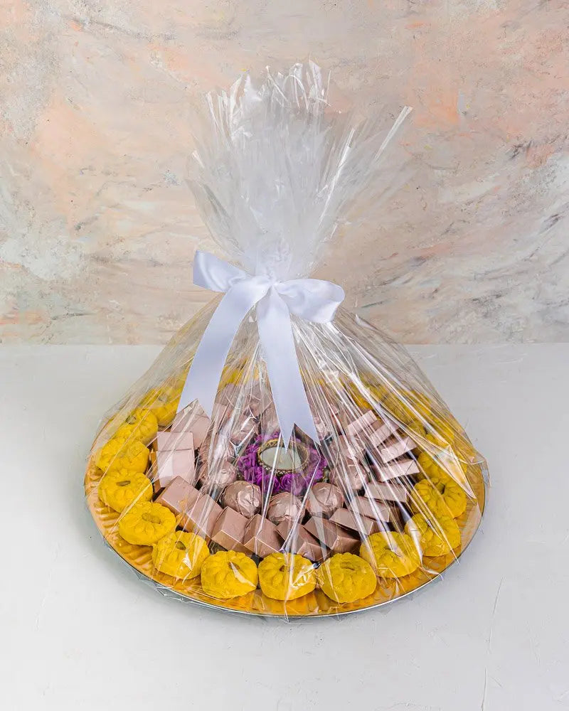 gift-tray-with-diya-dubai