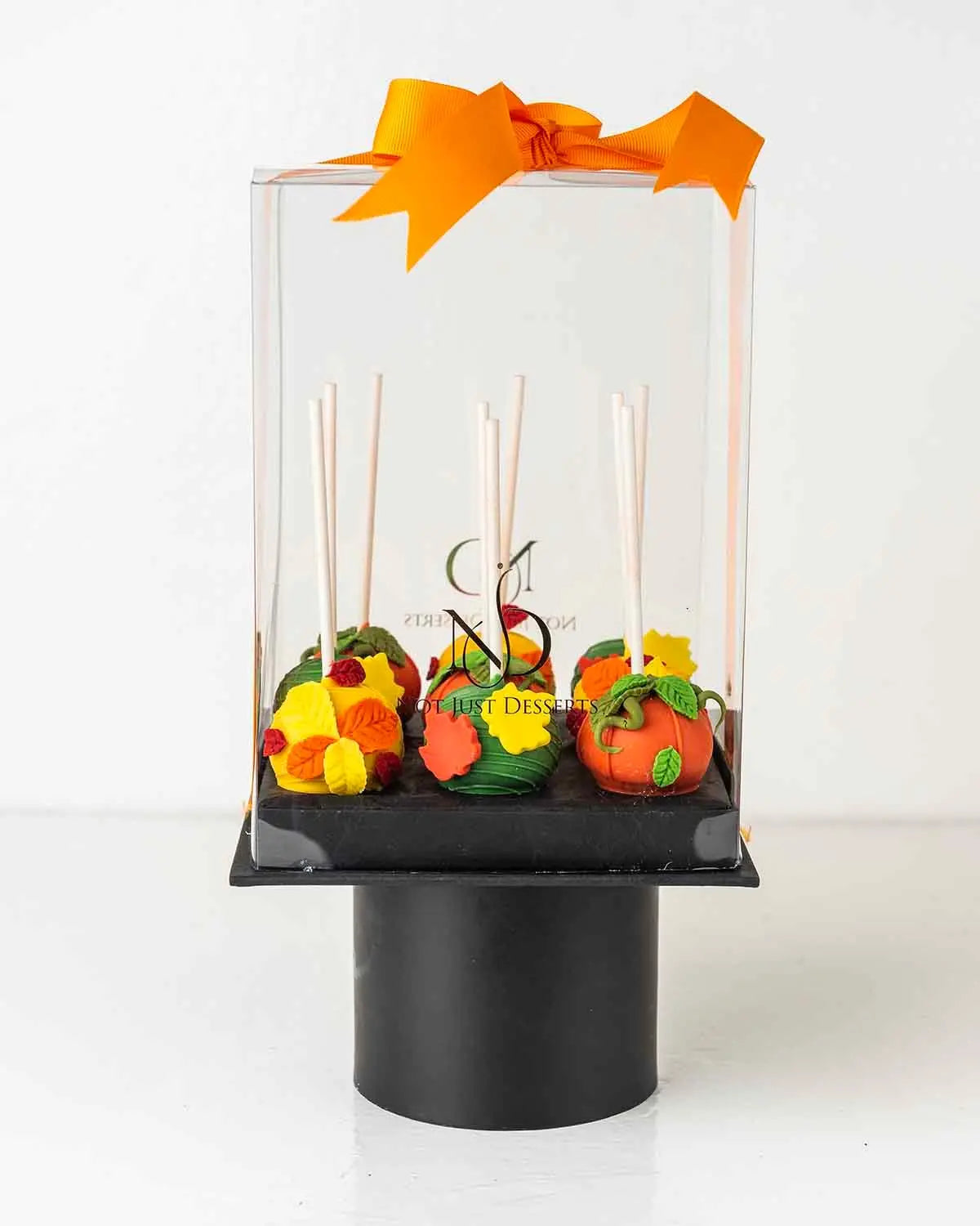 fall-theme-cake-pops-dubai
