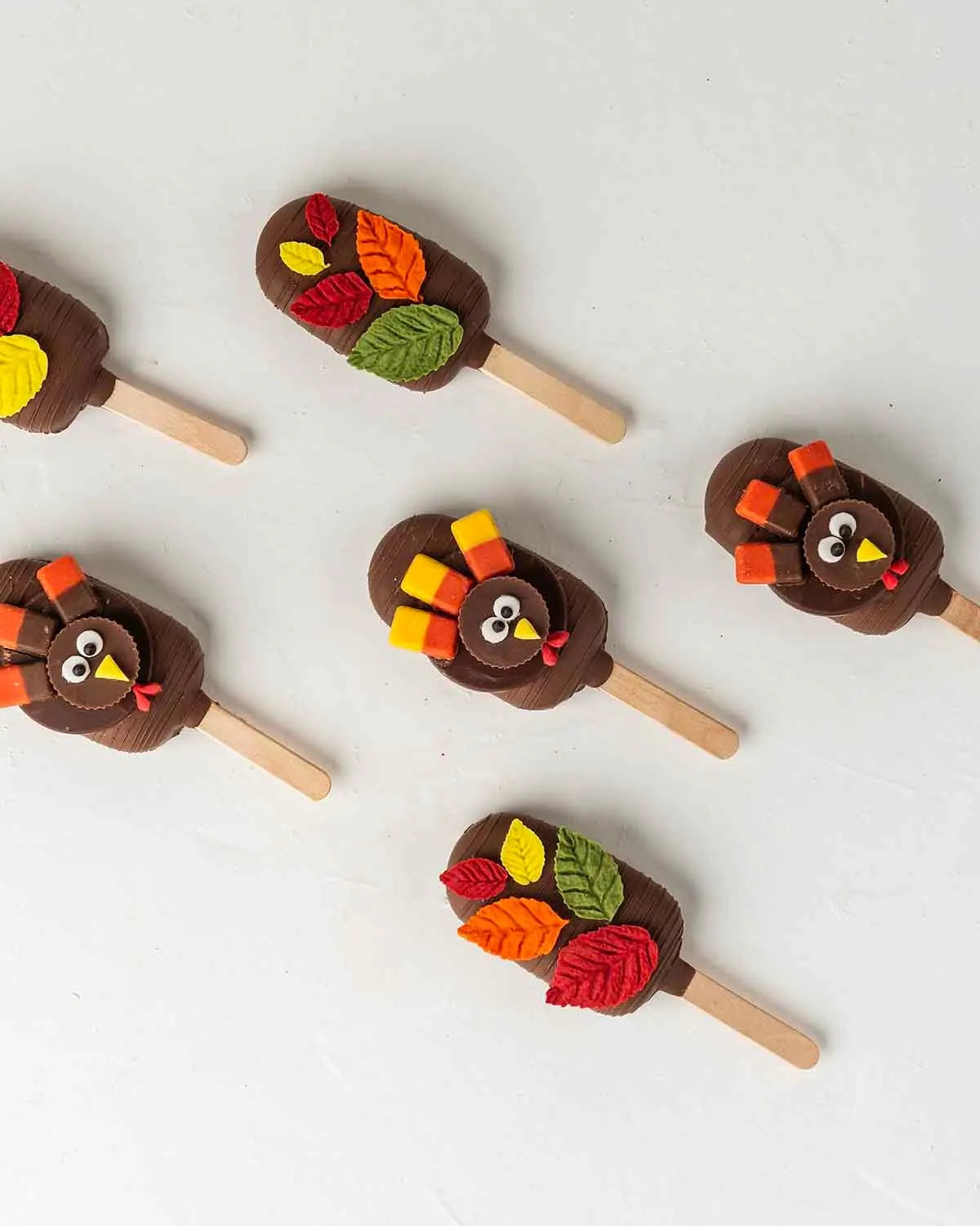 turkey-theme-cakesicles-dubai